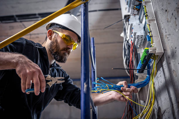 Best Emergency Electrical Repair  in Germantown, IL